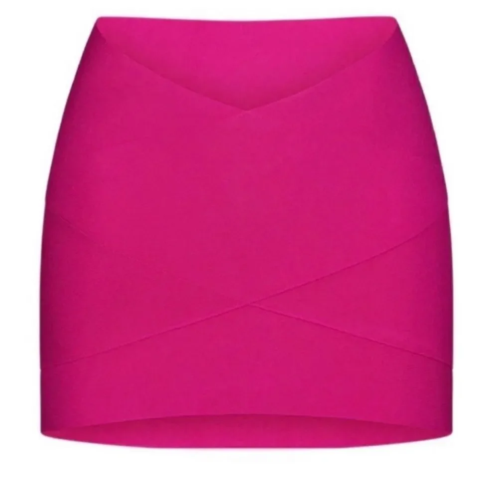 SKIMS magenta knit